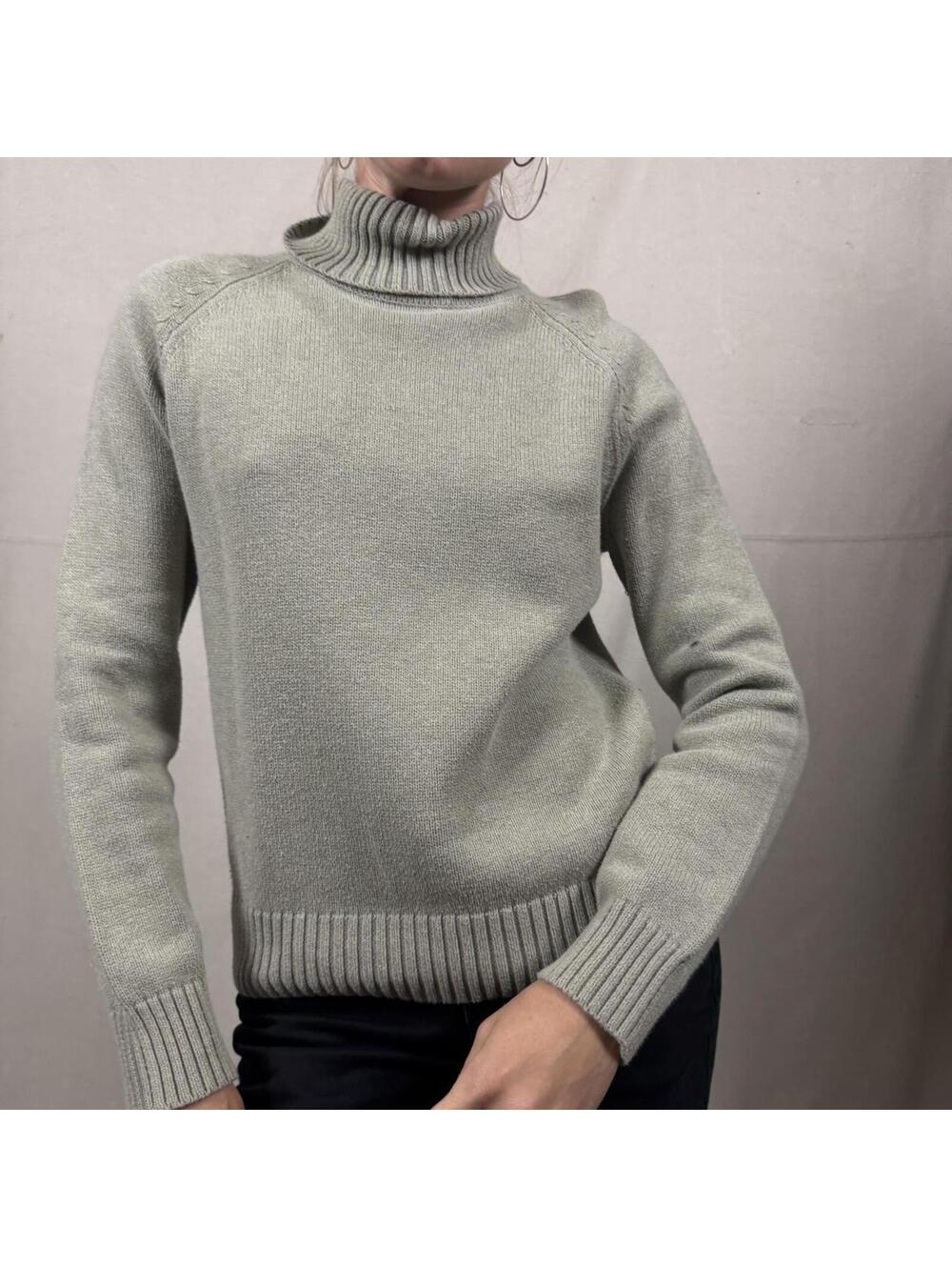 Classic Jeanne Pierre 100% Cotton Turtleneck Sweater – M